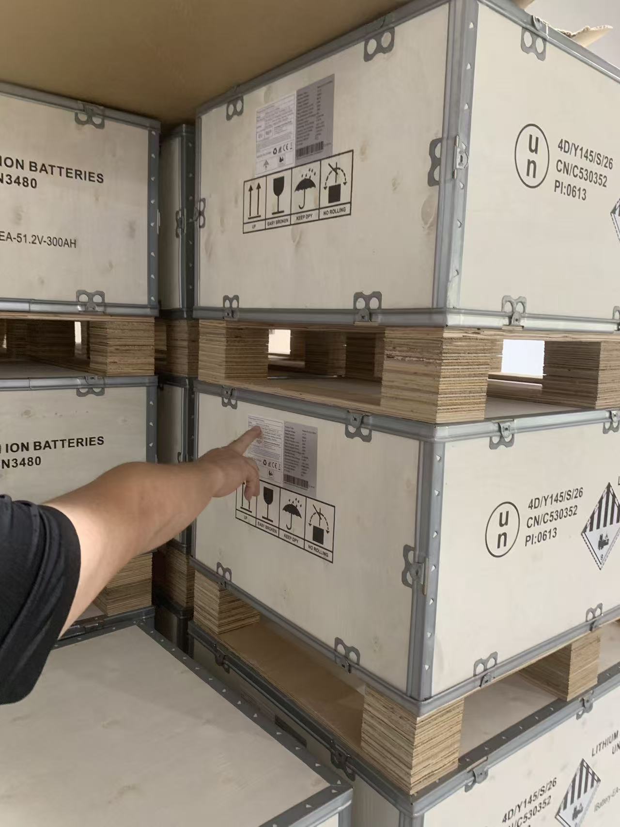 UN3480 dangerous-goods crate, labelled for shipment